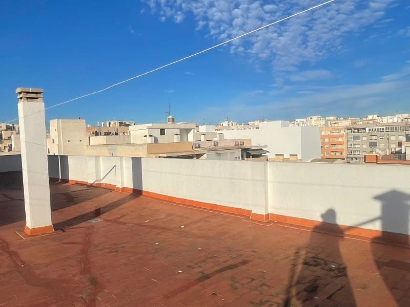 4 soveværelse Lejlighed til salg i Torrevieja - € 277.000 (Ref: 9382545)