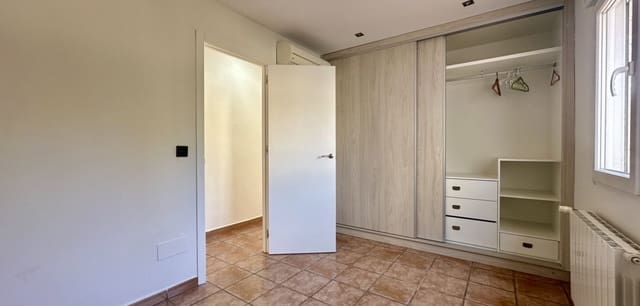 4 makuuhuone Huvila myytävänä paikassa Las Filipinas - 285 000 € (Ref: 9382548)