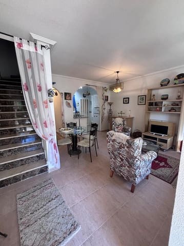 2 soverom Hus til salgs i Villamartin, Orihuela med svømmebasseng garasje - € 164 950 (Ref: 9382552)