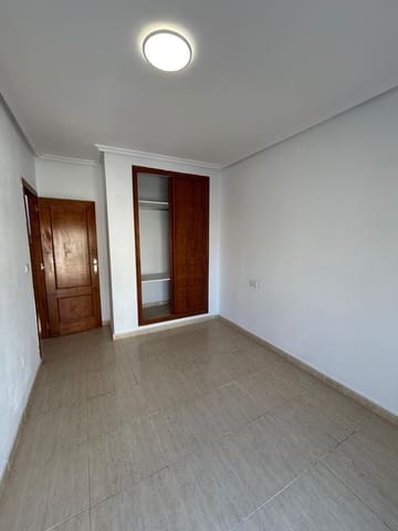 2 soveværelse Lejlighed til salg i La Florida, Orihuela med swimmingpool - € 182.000 (Ref: 9382558)