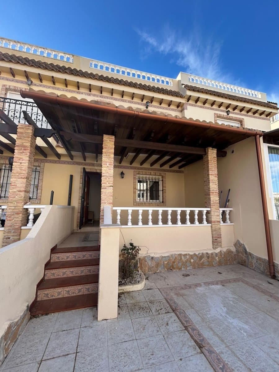 2 soveværelse Lejlighed til salg i Orihuela Costa med swimmingpool - € 182.000 (Ref: 9382558)