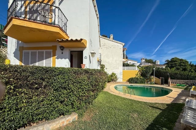 3 soveværelse Semi-Rækkehus til salg i Mijas med swimmingpool garage - € 325.000 (Ref: 9382561)