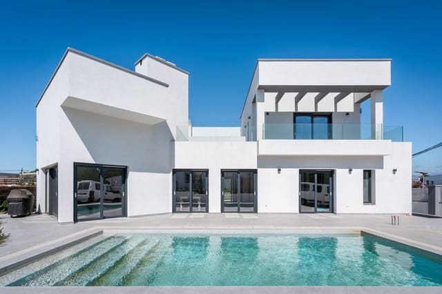 3 bedroom Villa for sale in Buenas Noches, Estepona with garage - € 1,300,000 (Ref: 9382562)
