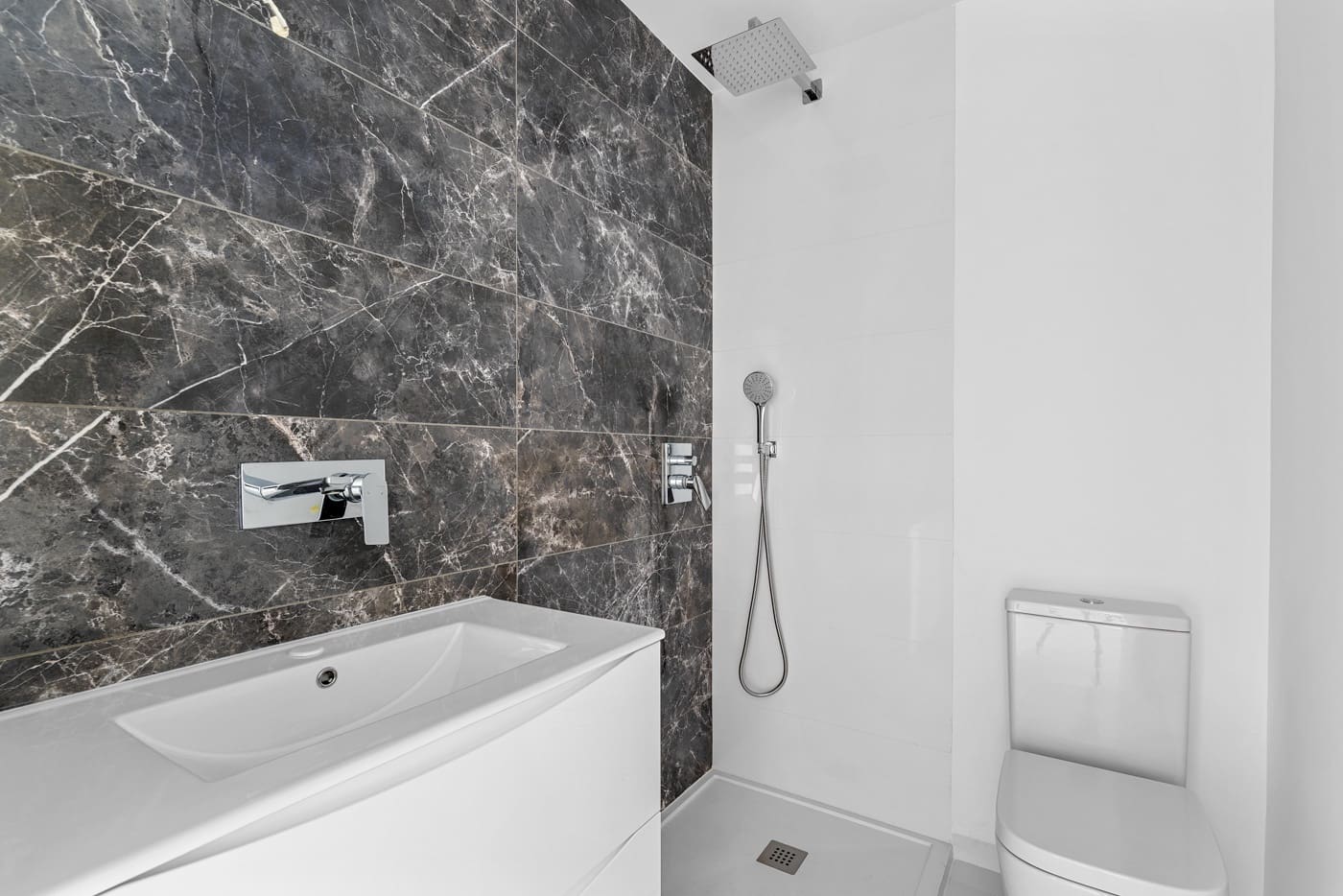 Apartamento de 2 habitaciones en San Miguel de Salinas en venta con piscina - 199.000 € (Ref: 9385401)