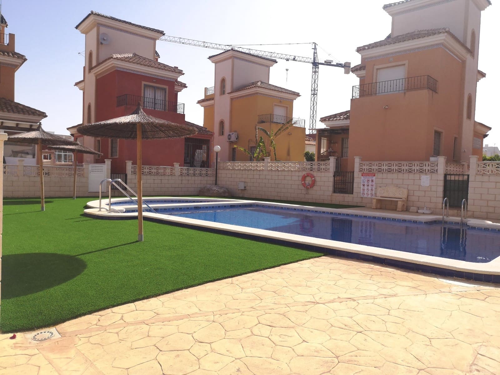 3 bedroom Villa for sale in Los Montesinos with pool - € 193,995 (Ref: 9385402)