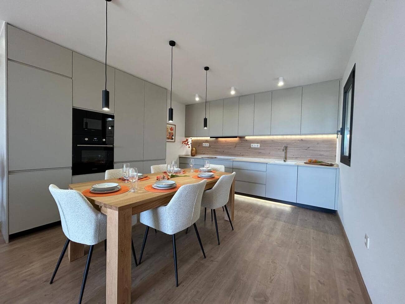 3 bedroom Townhouse for sale in Dolores with pool - € 430,000 (Ref: 9385404)