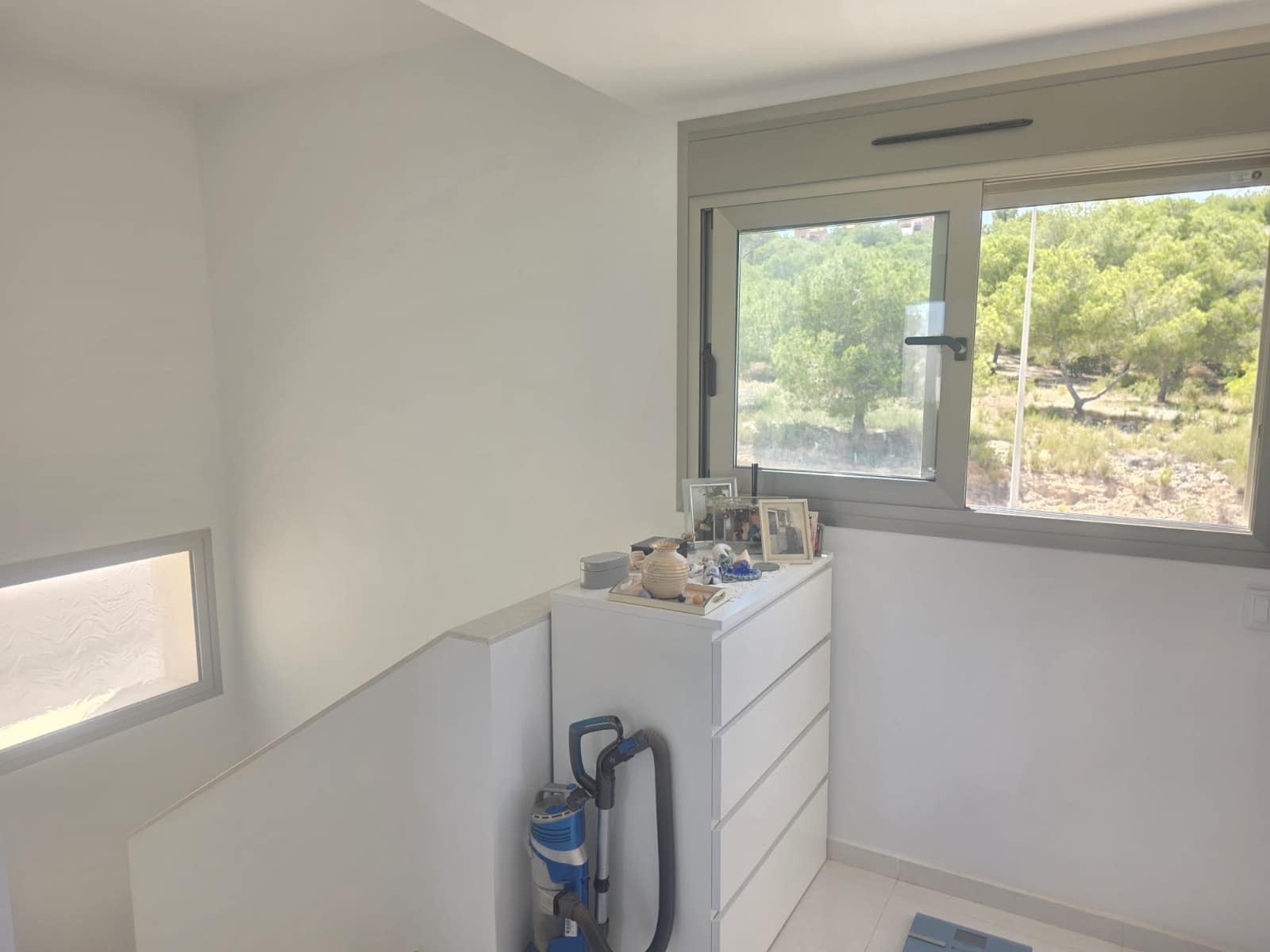 Chalet de 3 habitaciones en San Miguel de Salinas en venta - 429.000 € (Ref: 9385405)