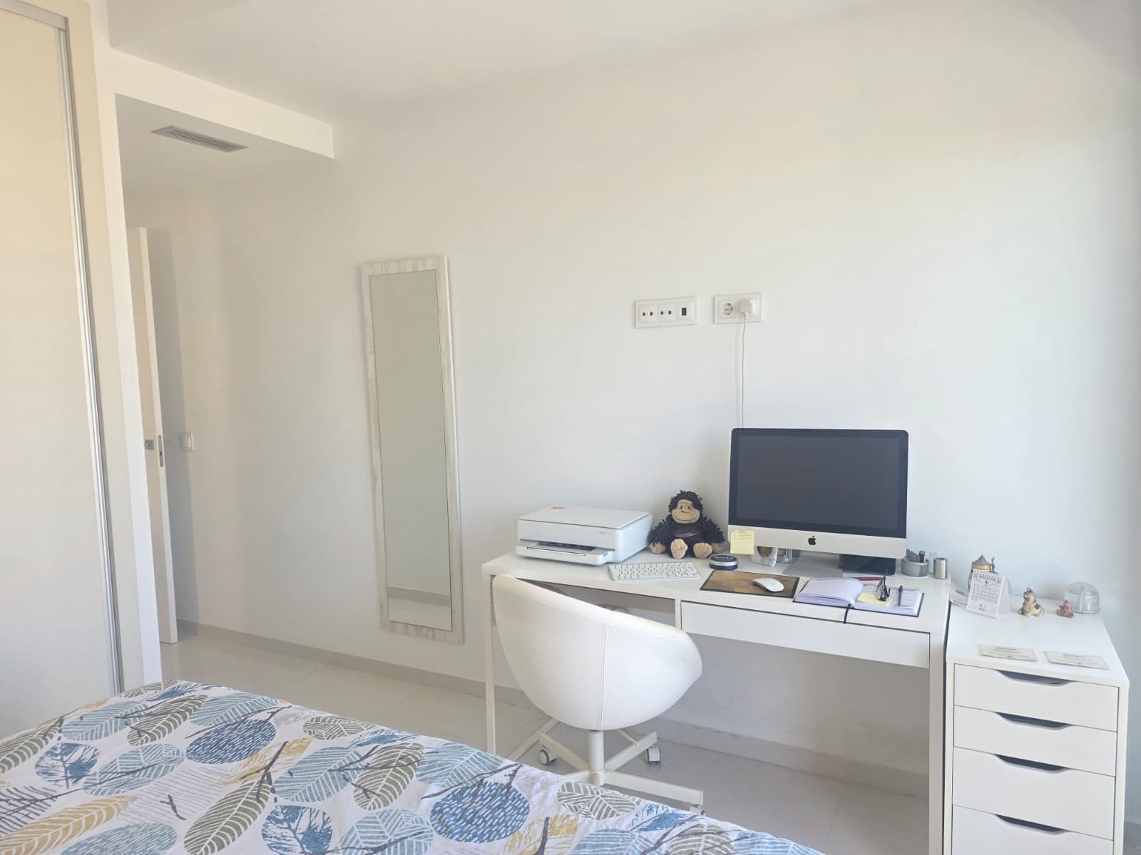Chalet de 3 habitaciones en San Miguel de Salinas en venta - 429.000 € (Ref: 9385405)
