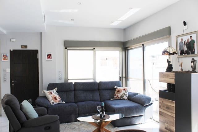 4 soverom Villa til salgs i La Zenia, Orihuela - € 449 950 (Ref: 9385408)