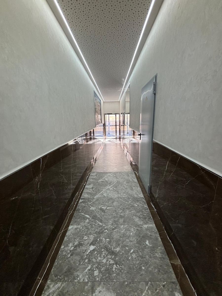 Apartamento de 3 habitaciones en Torrevieja en venta con piscina - 329.000 € (Ref: 9385412)