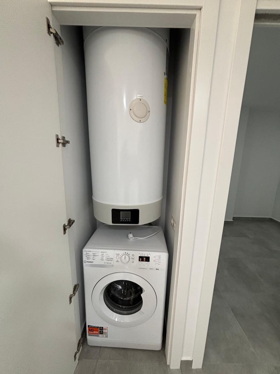 Apartamento de 3 habitaciones en Torrevieja en venta con piscina - 329.000 € (Ref: 9385412)