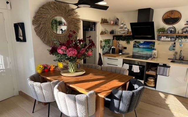 3 sypialnia Dom na sprzedaż w El Velerín, Estepona - 849 000 € (Ref: 9385415)