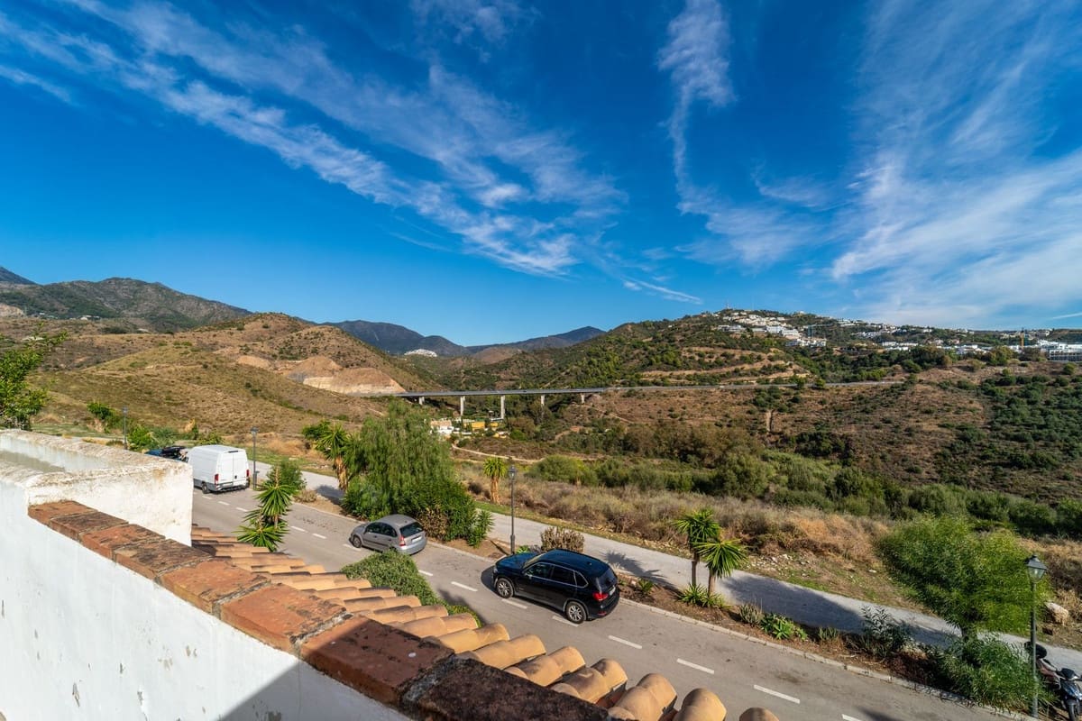 3 sovrum Hus till salu i Marbella - 890 000 € (Ref: 9385418)