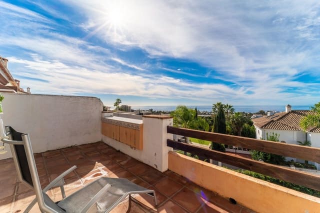 3 soveværelse Villa til salg i Lomas De Marbella, Marbella med swimmingpool garage - € 875.000 (Ref: 9385418)