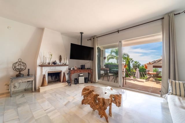 3 soveværelse Villa til salg i Lomas De Marbella, Marbella med swimmingpool garage - € 875.000 (Ref: 9385418)