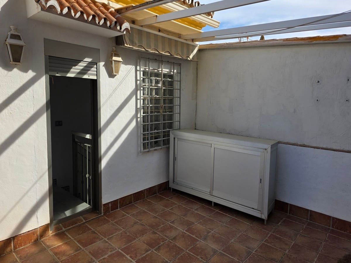 3 soverom Hus til salgs i Mijas Golf med garasje - € 425 000 (Ref: 9385419)