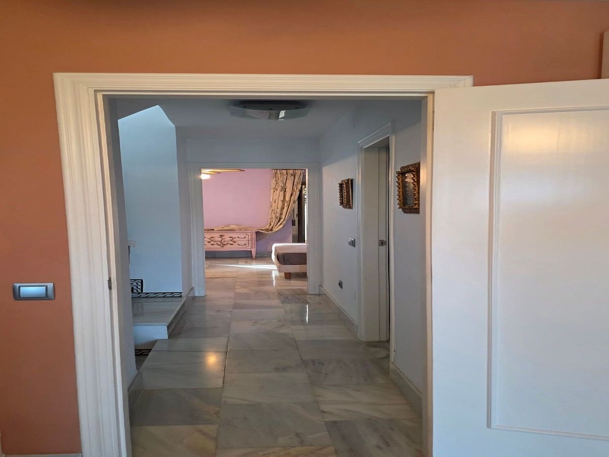 3 bedroom Townhouse for sale in Mijas Golf with garage - € 425,000 (Ref: 9385419)