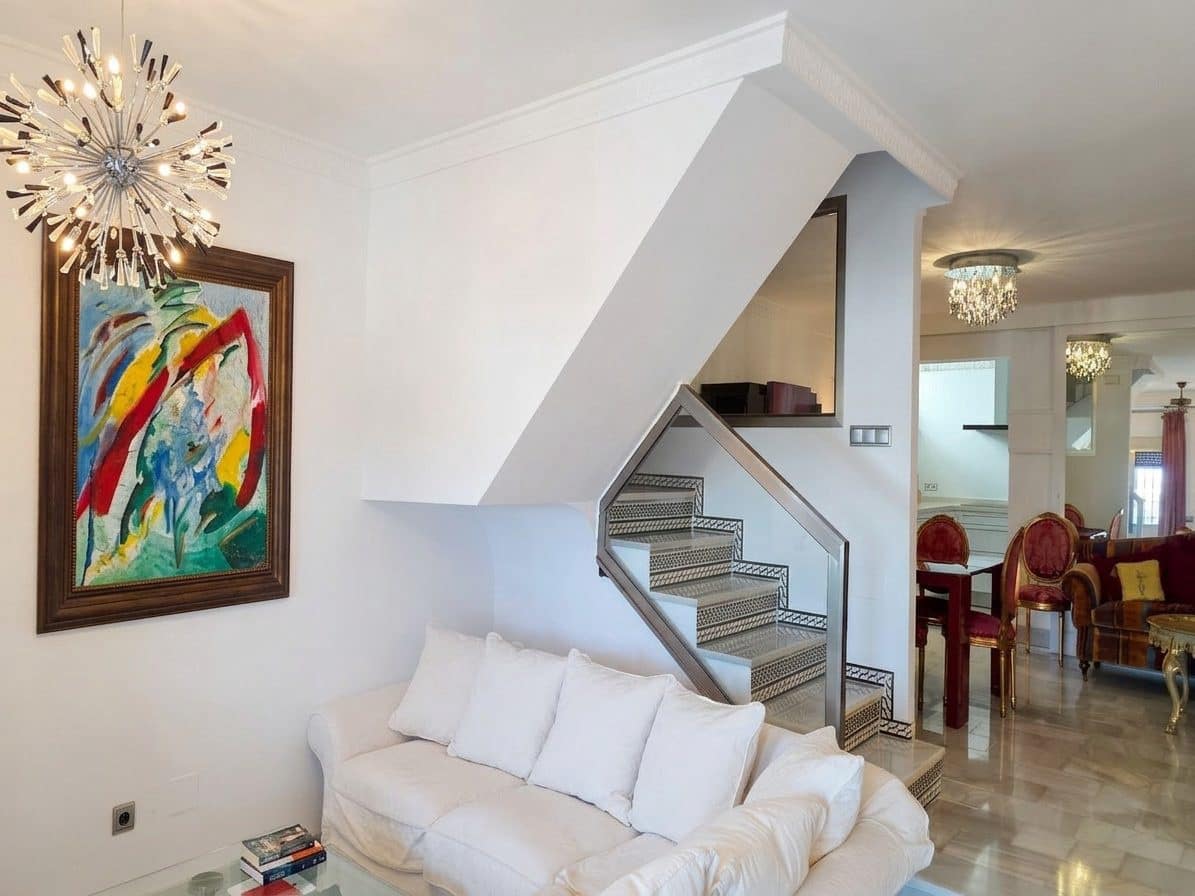 3 bedroom Villa for sale in Mijas Golf with garage - € 405,000 (Ref: 9385419)