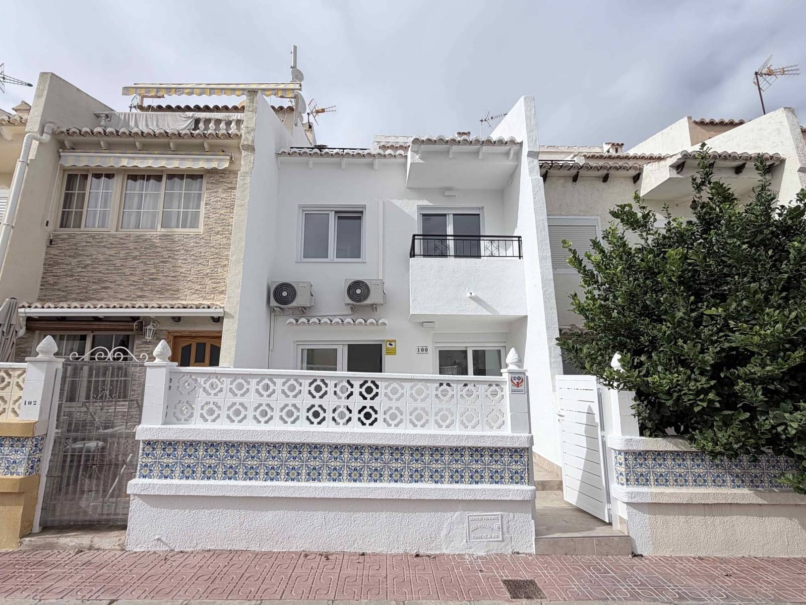 3 sovrum Hus till salu i Torrevieja med pool - 229 000 € (Ref: 9387774)