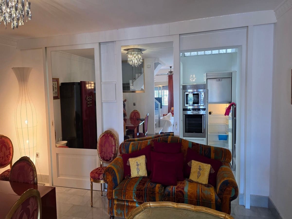 3 quarto Casa em Banda para venda em Mijas Costa com garagem - 425 000 € (Ref: 9387787)