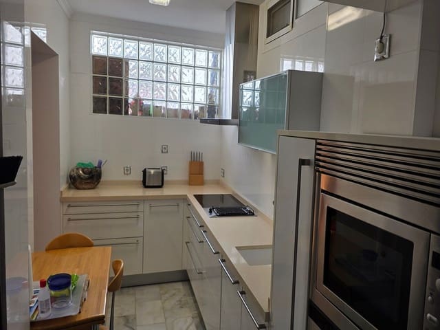 3 soverom Hus til salgs i Mijas Costa, Mijas med garasje - € 425 000 (Ref: 9387787)