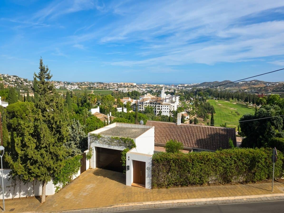 3 chambre Villa/Maison à vendre à Mijas Costa avec garage - 405 000 € (Ref: 9387787)