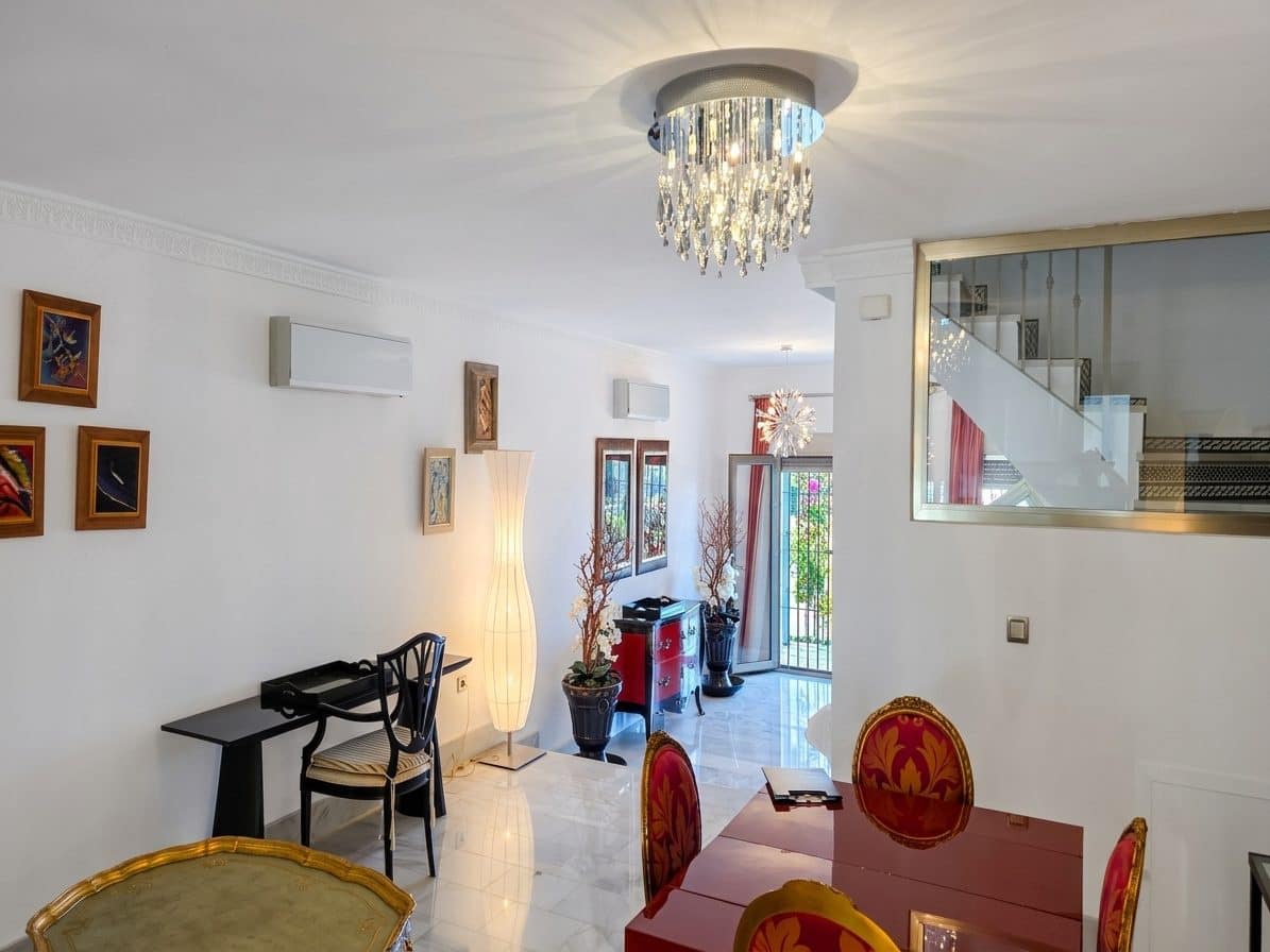3 chambre Villa/Maison à vendre à Mijas Costa avec garage - 405 000 € (Ref: 9387787)