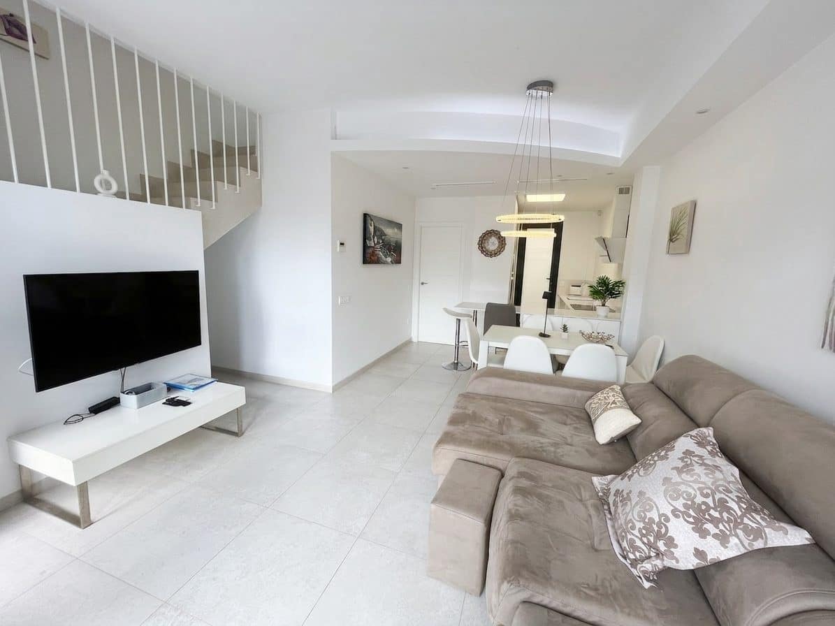 3 bedroom Villa for sale in Orihuela with pool - € 335,000 (Ref: 9387788)