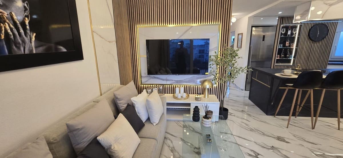 2 soveværelse Lejlighed til salg i Hacienda Riquelme med garage - € 189.900 (Ref: 9390464)