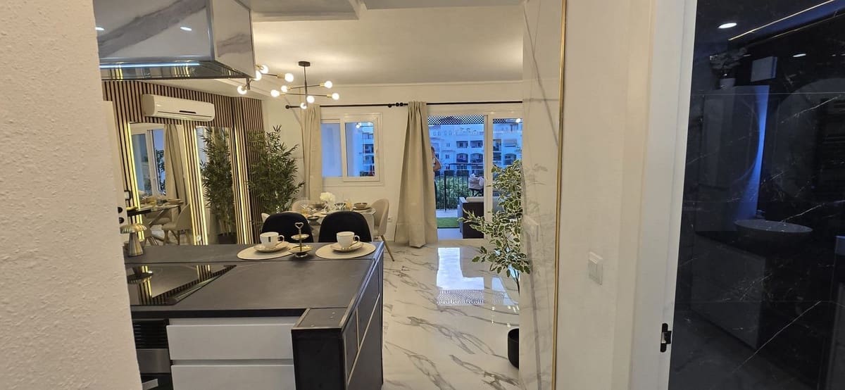 2 soveværelse Lejlighed til salg i Hacienda Riquelme med garage - € 189.900 (Ref: 9390464)