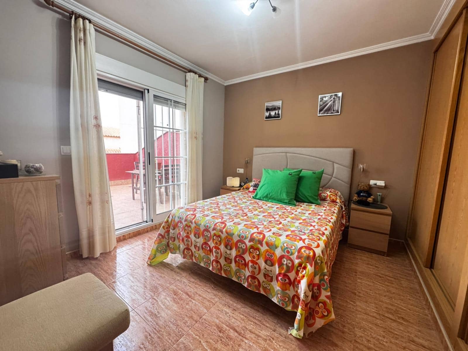 4 soveværelse Villa til salg i Los Alcazares med garage - € 269.900 (Ref: 9390474)