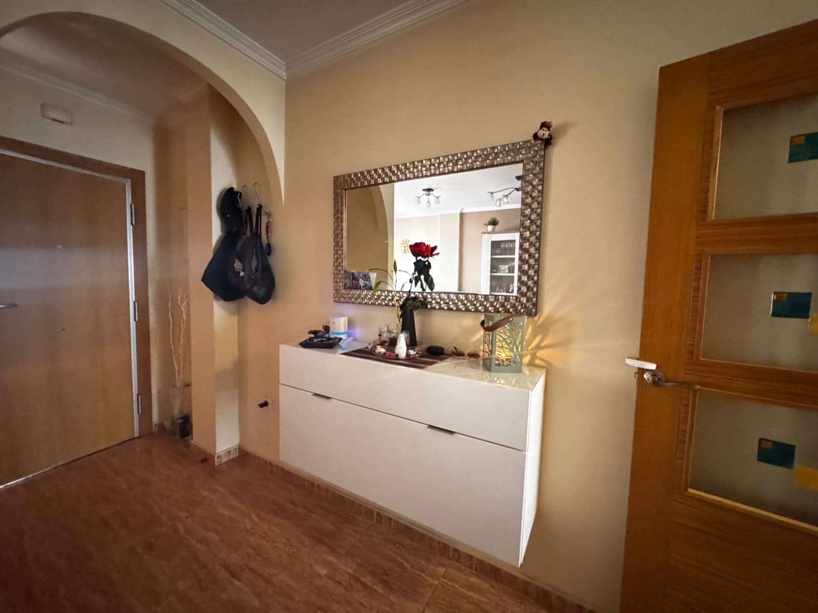 4 bedroom Villa for sale in Los Alcazares with garage - € 269,900 (Ref: 9390474)