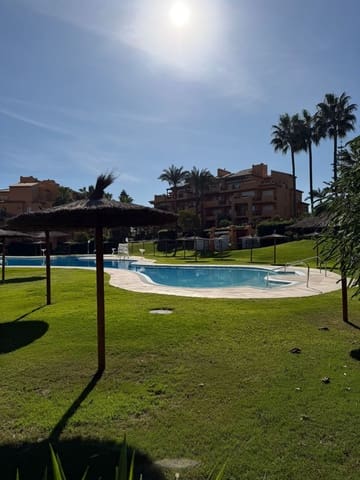 Apartamento de 3 habitaciones en La Duquesa / Puerto de la Duquesa, Manilva en venta - 595.000 € (Ref: 9390488)