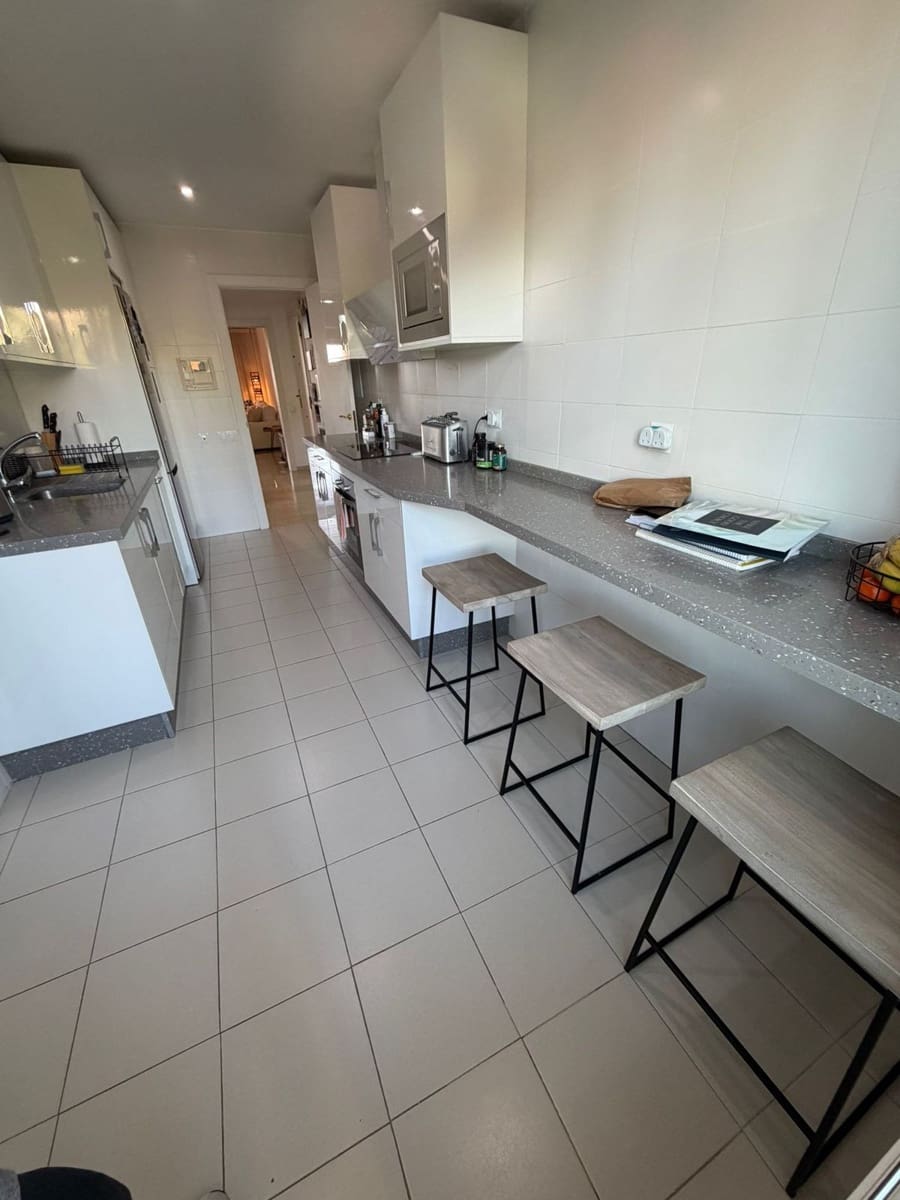 3 Zimmer Apartment zu verkaufen in La Duquesa / Puerto de la Duquesa - 595.000 € (Ref: 9390488)