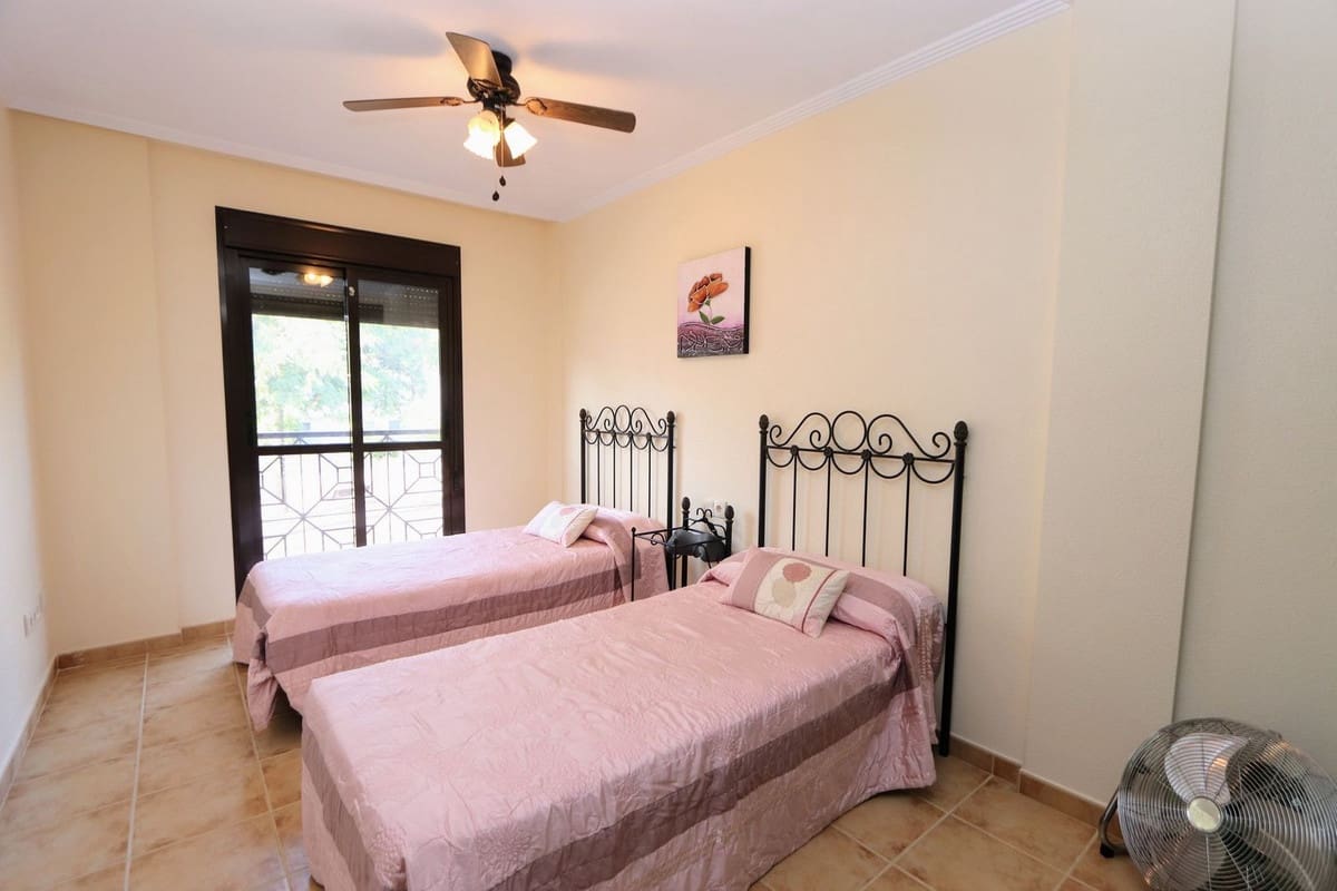 3 bedroom Semi-detached Villa for sale in San Cayetano with pool garage - € 165,000 (Ref: 9390491)