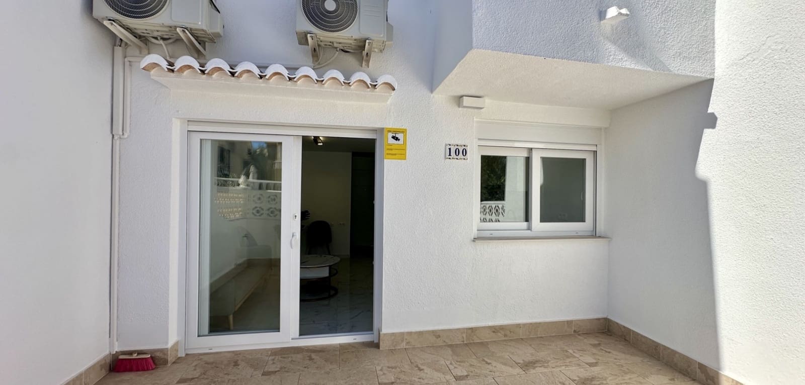 3 soverom Hus til salgs i Torrevieja med svømmebasseng - € 229 000 (Ref: 9393301)