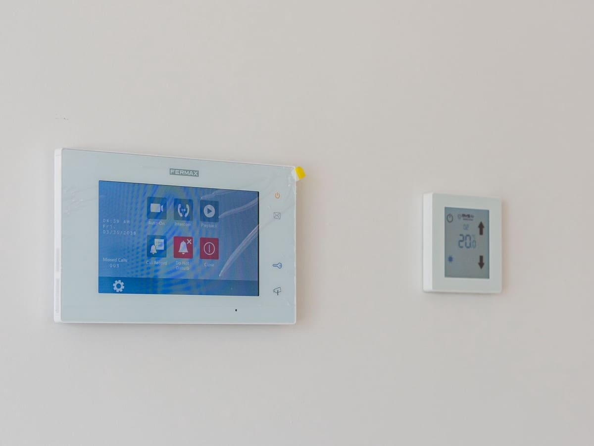 3 sypialnia Willa na sprzedaż w Los Alcazares z basenem garażem - 489 900 € (Ref: 9395879)