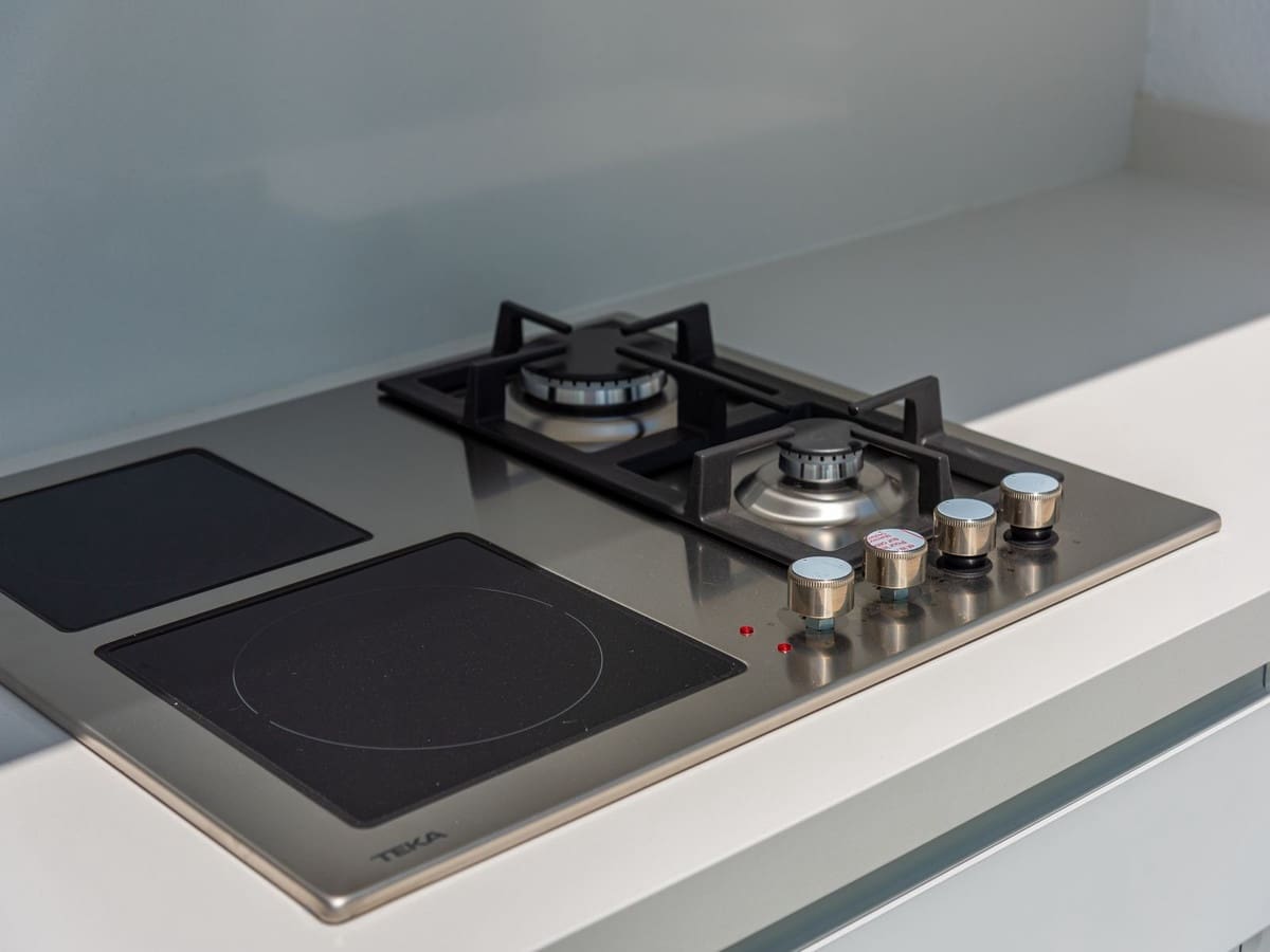 3 sypialnia Willa na sprzedaż w Los Alcazares z basenem garażem - 489 900 € (Ref: 9395879)