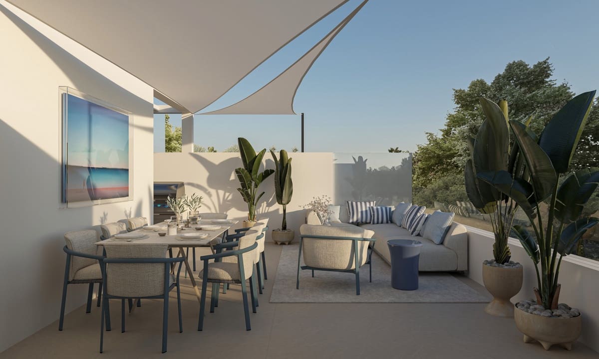 Pareado de 3 habitaciones en Estepona en venta con piscina - 785.000 € (Ref: 9398328)