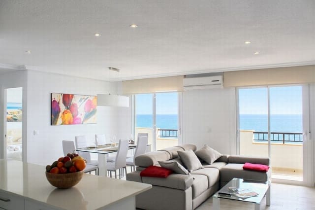 3 slaapkamer Appartement te koop in Mil Palmeras, Pilar de la Horadada met garage - € 450.000 (Ref: 9398329)
