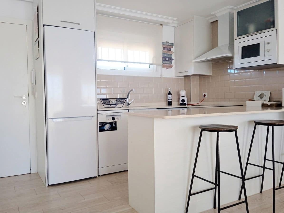 3 Zimmer Apartment zu verkaufen in Pilar de la Horadada mit Garage - 450.000 € (Ref: 9398329)