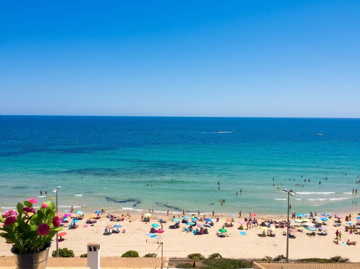 3 Zimmer Apartment zu verkaufen in Pilar de la Horadada mit Garage - 450.000 € (Ref: 9398329)