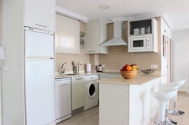 3 slaapkamer Appartement te koop in Mil Palmeras, Pilar de la Horadada met garage - € 450.000 (Ref: 9398329)