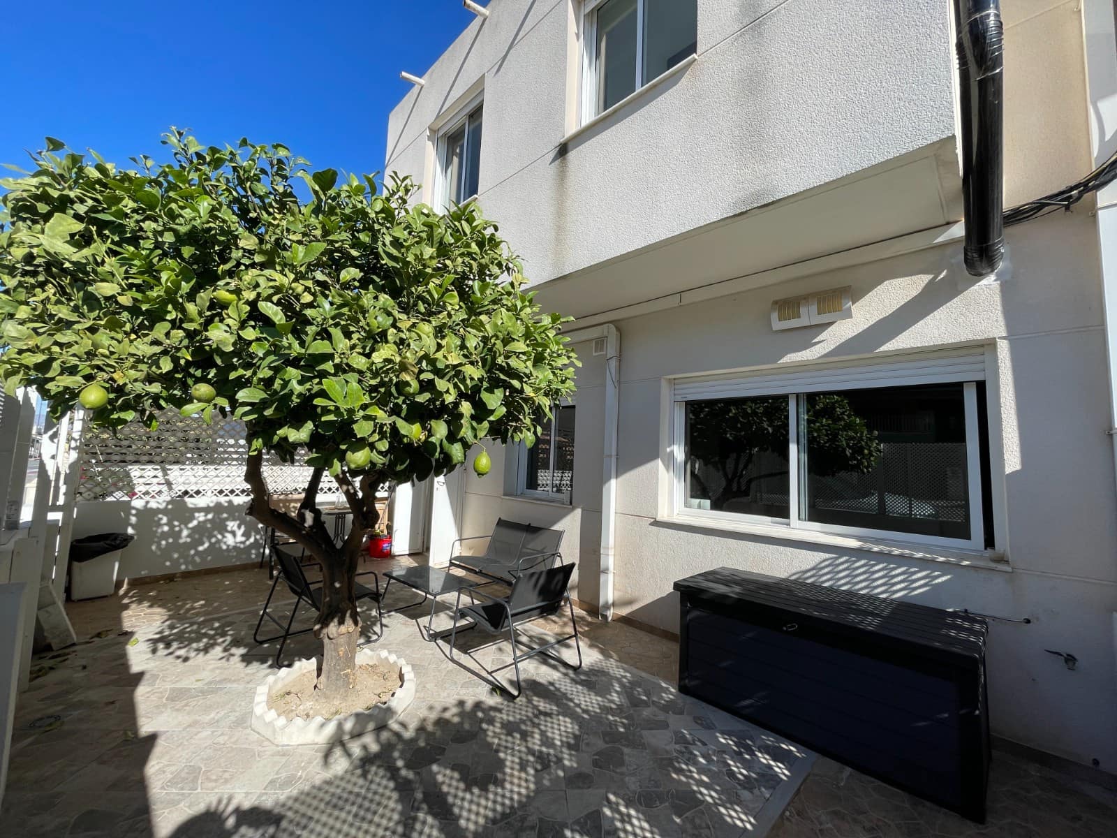 5 bedroom Townhouse for sale in Algorfa - € 225,000 (Ref: 9398337)