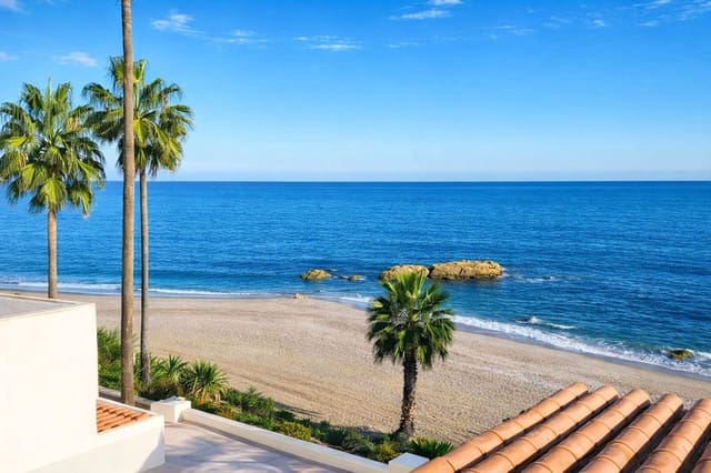 1 chambre Maison de Ville à vendre à Punta de la Chullera, Manilva avec garage - 229 000 € (Ref: 9398342)