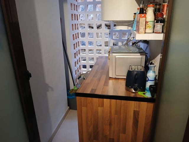 Apartamento de 2 habitaciones en La Duquesa / Puerto de la Duquesa, Manilva en venta con piscina - 310.000 € (Ref: 9400744)