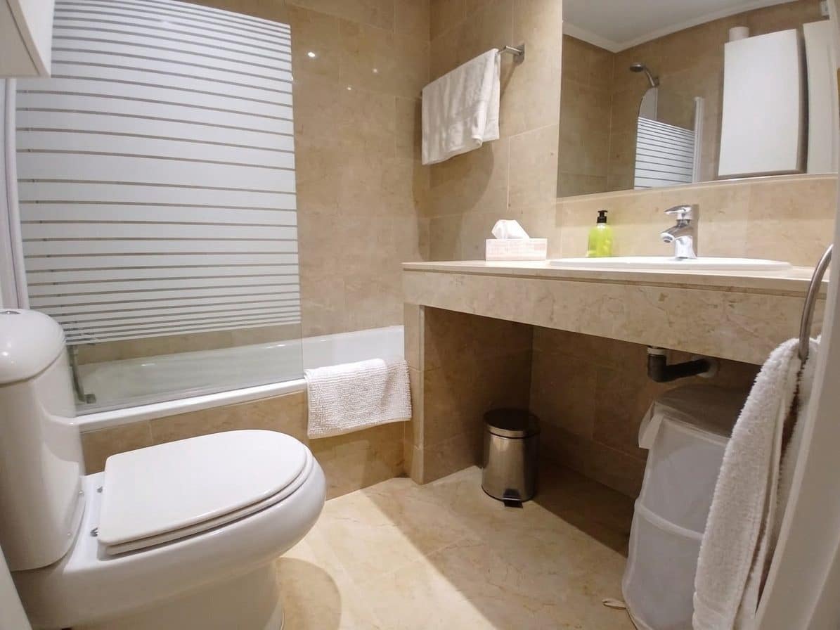 2 camera da letto Appartamento in vendita in La Duquesa / Puerto de la Duquesa con piscina - 310.000 € (Rif: 9400744)