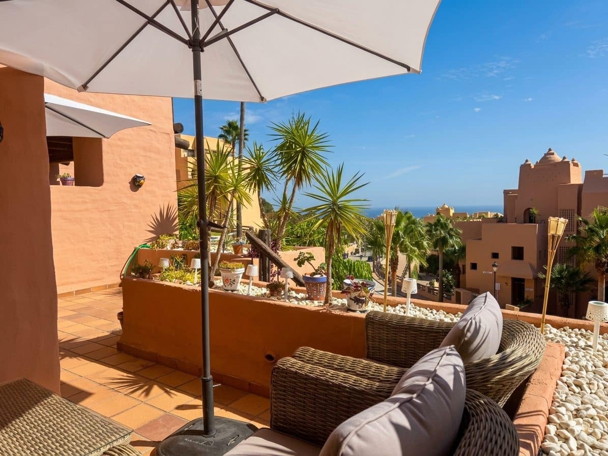 2 camera da letto Appartamento in vendita in La Duquesa / Puerto de la Duquesa con piscina - 310.000 € (Rif: 9400744)