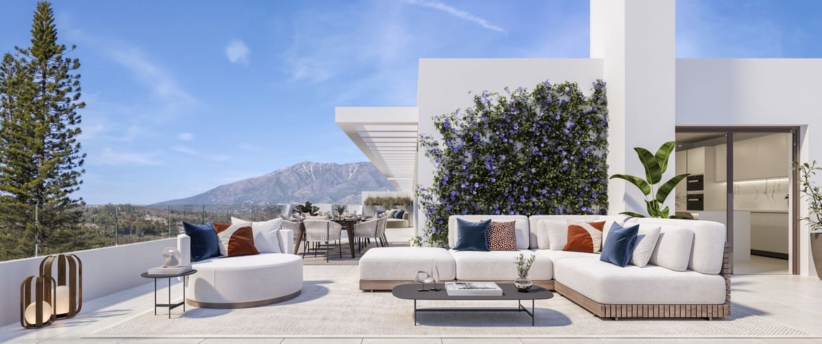 2 bedroom Apartment for sale in Mijas with pool - € 335,000 (Ref: 9400745)