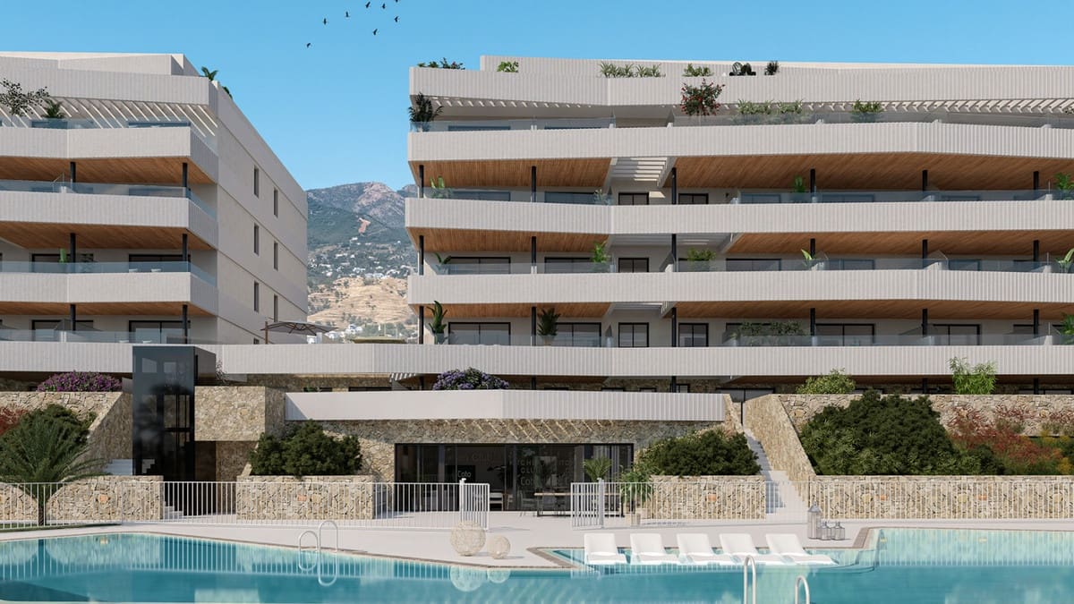 1 bedroom Apartment for sale in Mijas with pool - € 320,000 (Ref: 9400747)